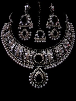 rhodium_necklaces_jewellery_31028FN3826